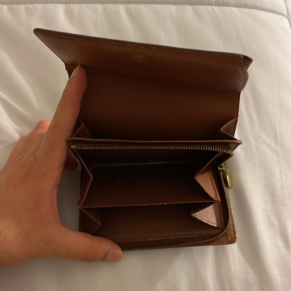 Louis Vuitton wallet - Picture 3 of 4